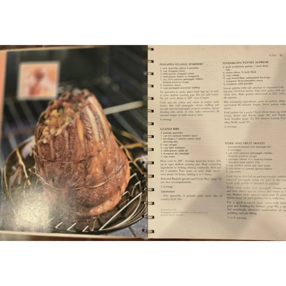 Vintage Betty Crocker's Good and Easy Cookbook 8th printing 1974‎